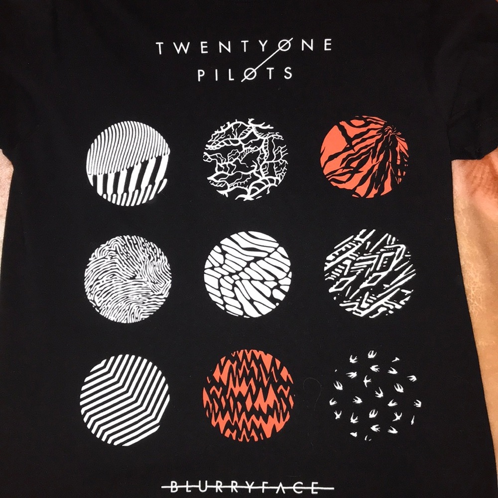 Twenty One Pilots / NEW LIGHTLY WORN (WOMENS SIZE) - Picture 2 of 3